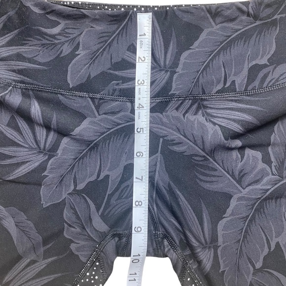 Scorpio Sol Womens Tropical Leaves and Dots Capri Leggings - Size S - Picture 9 of 9